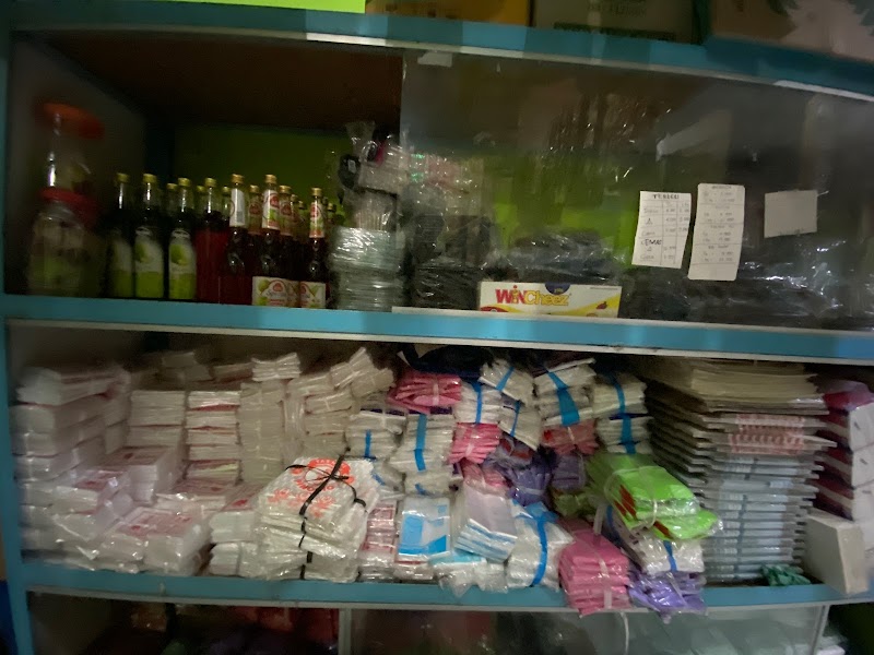 Tri Karya: Jantung Pemasok Bahan Kue di Kauman Cilacap